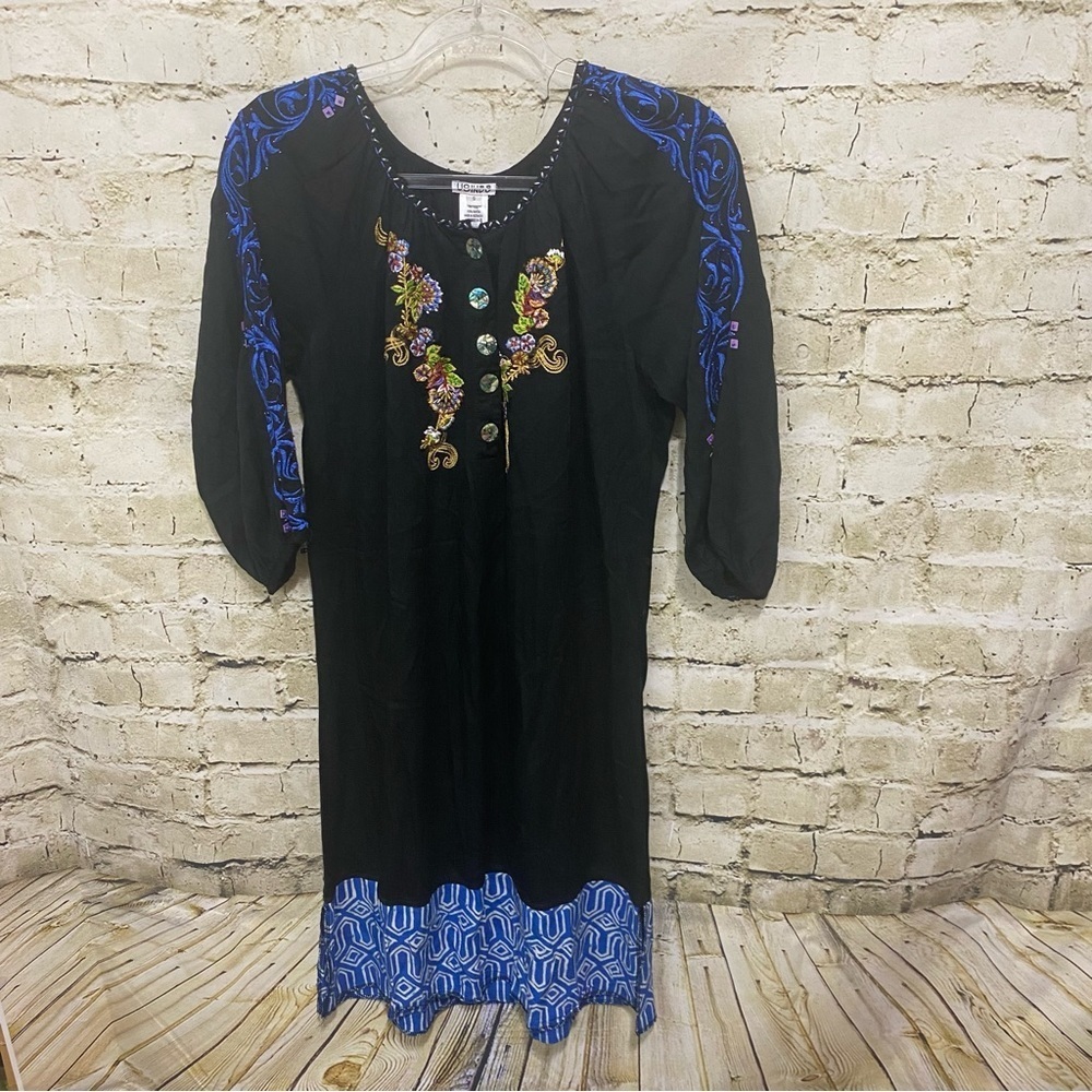 Usindo Black Blue Floral Embroidered Popover 3/4 Sleeve Coverup Dress